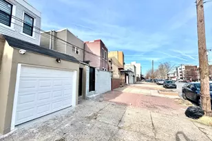 2029 S 4th St, Philadelphia, PA 19148 - Photo 42