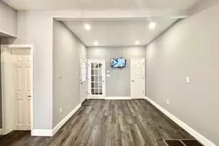 2029 S 4th St, Philadelphia, PA 19148 - Photo 12