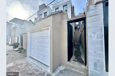 2029 S 4th Street, Philadelphia, PA 19148 - Photo 44