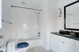 837 N 2nd St, Philadelphia, PA 19123 - Photo 18