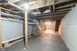 1631 S 22nd St, Philadelphia, PA 19145 - Photo 36