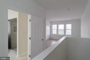 1631 S 22nd St, Philadelphia, PA 19145 - Photo 32