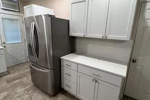 2547 S 17th St, Philadelphia, PA 19145 - Photo 6