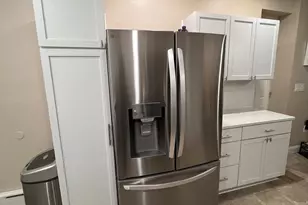 2547 S 17th St, Philadelphia, PA 19145 - Photo 8