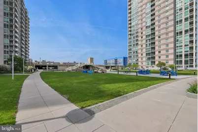 901 N Penn Street #F1502, Philadelphia, PA 19123 - Photo 18