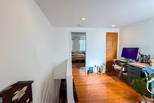 310 Earp St, Philadelphia, PA 19147 - Photo 8