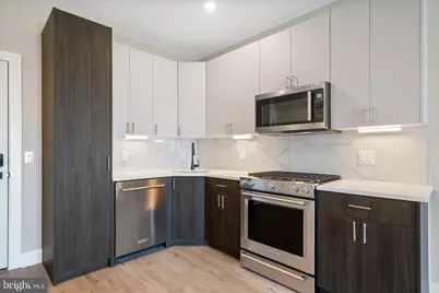 408-10 N Front Street #7, Philadelphia, PA 19123 - Photo 6