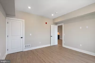 408-10 N Front Street #7, Philadelphia, PA 19123 - Photo 14