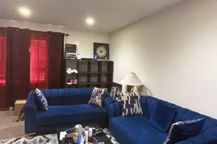 7321 Sanderling Pl, Philadelphia, PA 19153 - Photo 4