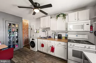 1360 E Susquehanna Ave, Philadelphia, PA 19125 - Photo 10