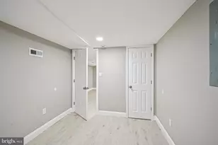 2229 N Hancock St, Philadelphia, PA 19133 - Photo 32