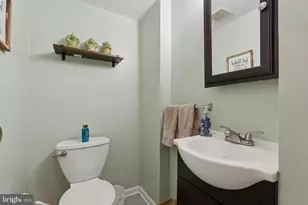 3978 Stevenson Ln, Philadelphia, PA 19114 - Photo 16