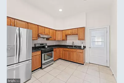 1521 W Shunk Street, Philadelphia, PA 19145 - Photo 10