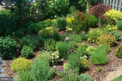 9204 Burbank Road, Philadelphia, PA 19115 - Photo 30