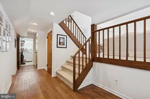 9204 Burbank Rd, Philadelphia, PA 19115 - Photo 2