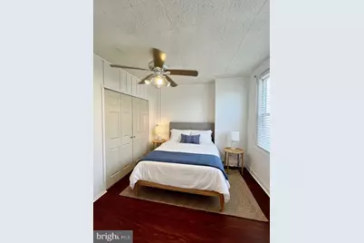 5943 Greenway Avenue, Philadelphia, PA 19143 - Photo 10