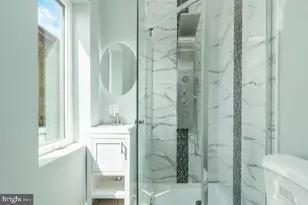 2209 Dreer St, Philadelphia, PA 19125 - Photo 14