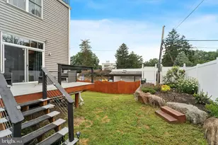 488 Evergreen Ave, Philadelphia, PA 19128 - Photo 30