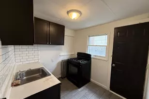 3237 Hartville St, Philadelphia, PA 19134 - Photo 4