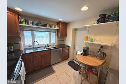 614 S Lecount Street, Philadelphia, PA 19146 - Photo 8