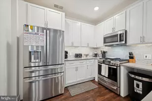 1148 N 2nd St, Philadelphia, PA 19123 - Photo 16