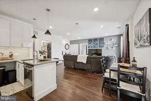 1148 N 2nd St, Philadelphia, PA 19123 - Photo 18