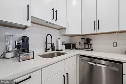 1638 N 2nd Street #1, Philadelphia, PA 19122 - Photo 16