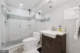 1638 N 2nd St, Philadelphia, PA 19122 - Photo 30