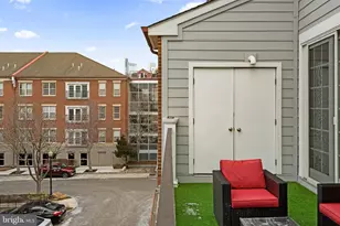 303 Surgeon Generals Ct, Philadelphia, PA 19146 - Photo 22