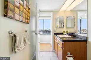 2001 Hamilton St, Philadelphia, PA 19130 - Photo 22