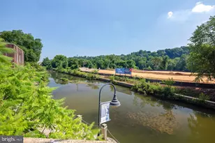 4 Leverington Ave, Philadelphia, PA 19127 - Photo 18