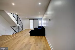 5736 Reedland St, Philadelphia, PA 19143 - Photo 10