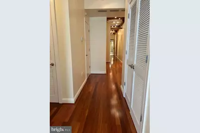 105 S 18th Street #4A, Philadelphia, PA 19103 - Photo 4