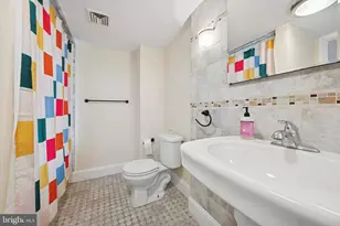 341 Dickinson St, Philadelphia, PA 19147 - Photo 18