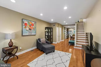 912 Jackson Street, Philadelphia, PA 19148 - Photo 2