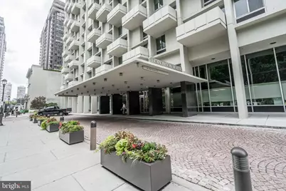 604 S Washington Square #2408, Philadelphia, PA 19106 - Photo 14