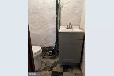 7302 Sherwood Road, Philadelphia, PA 19151 - Photo 40