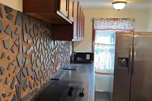 7302 Sherwood Rd, Philadelphia, PA 19151 - Photo 8