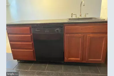 7302 Sherwood Road, Philadelphia, PA 19151 - Photo 12