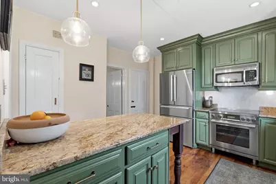 212 E Benezet Street, Philadelphia, PA 19118 - Photo 8