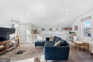 212 E Benezet St, Philadelphia, PA 19118 - Photo 18