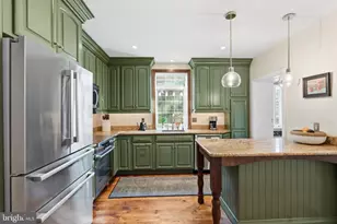 212 E Benezet St, Philadelphia, PA 19118 - Photo 10