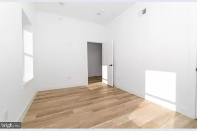 2700 E Auburn Street #G204, Philadelphia, PA 19134 - Photo 12