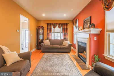 4505 Aubrey Avenue, Philadelphia, PA 19114 - Photo 6