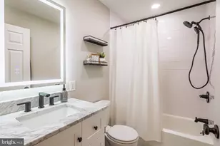 4505 Aubrey Ave, Philadelphia, PA 19114 - Photo 28