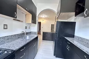 909 S 8th St, Philadelphia, PA 19147 - Photo 2