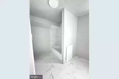 909 S 8th Street #3RD FL, Philadelphia, PA 19147 - Photo 2