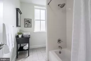 1500 Mt Vernon St, Philadelphia, PA 19130 - Photo 18