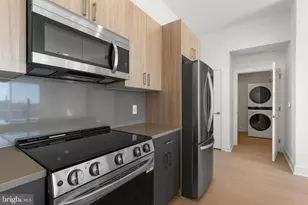 1731 Tilghman St, Philadelphia, PA 19122 - Photo 8