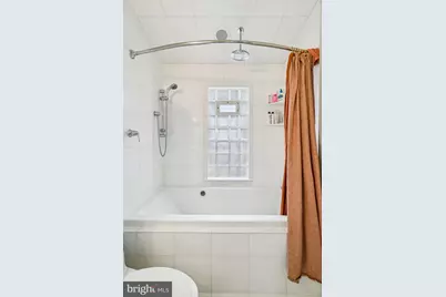 913 N Lawrence Street, Philadelphia, PA 19123 - Photo 26